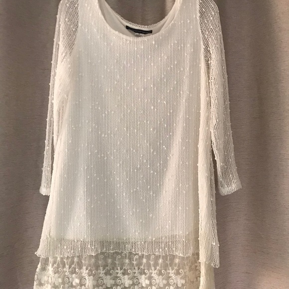 Dresses and tops - Picture 4 of 4